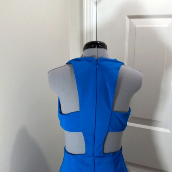 Baby Sz Sp Royal Blue Cut Out Dress , midi with Deep V - Picture 4 of 7